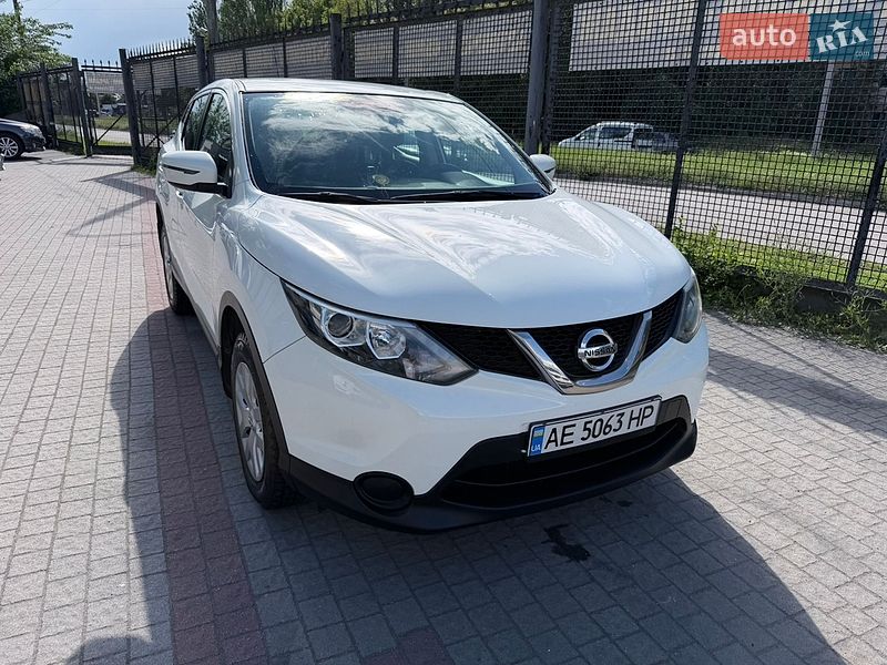 Nissan-5