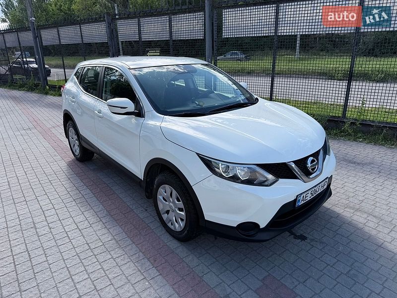 Nissan-18