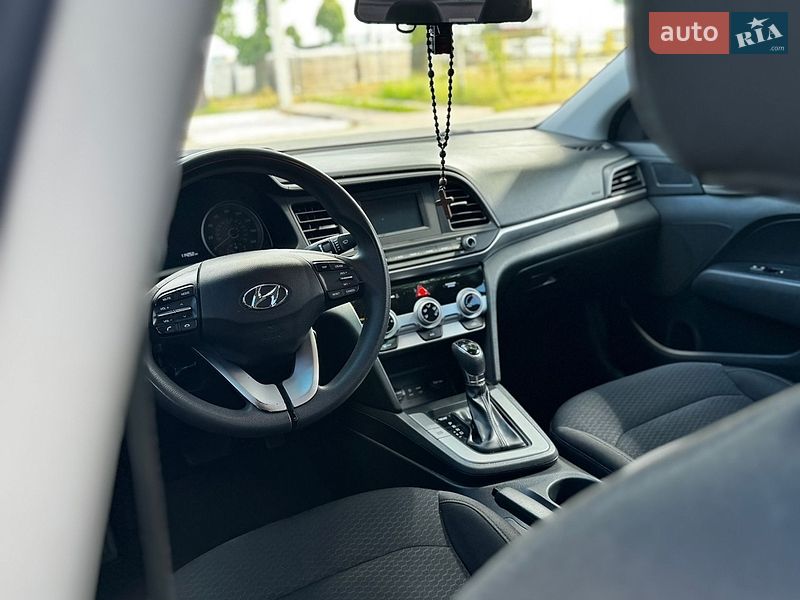 Hyundai-3