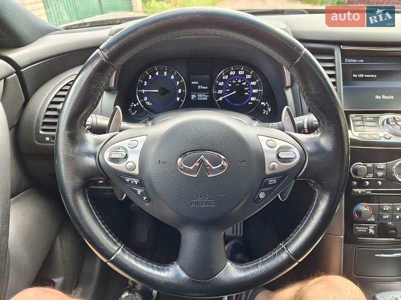 Infiniti-8