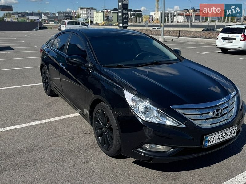 Hyundai-2