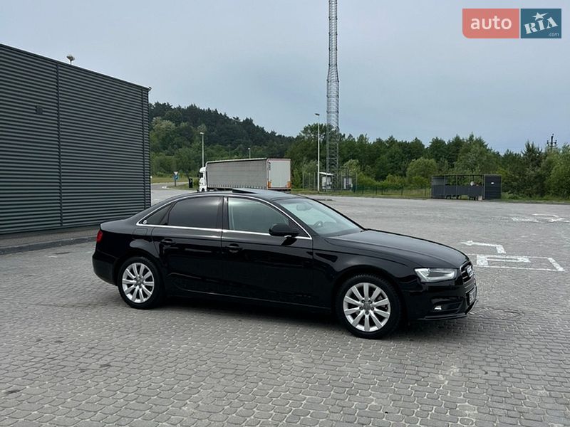 Audi-8