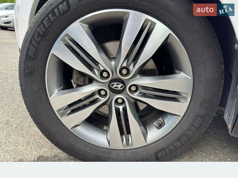 Hyundai-1