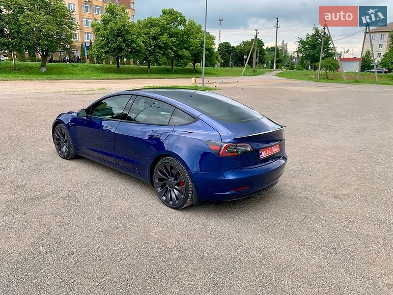 Tesla-23