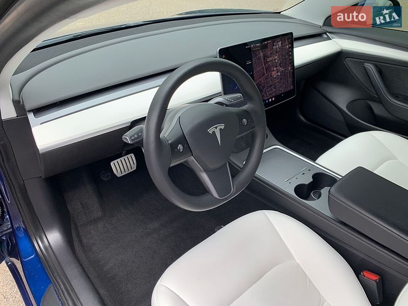 Tesla-3