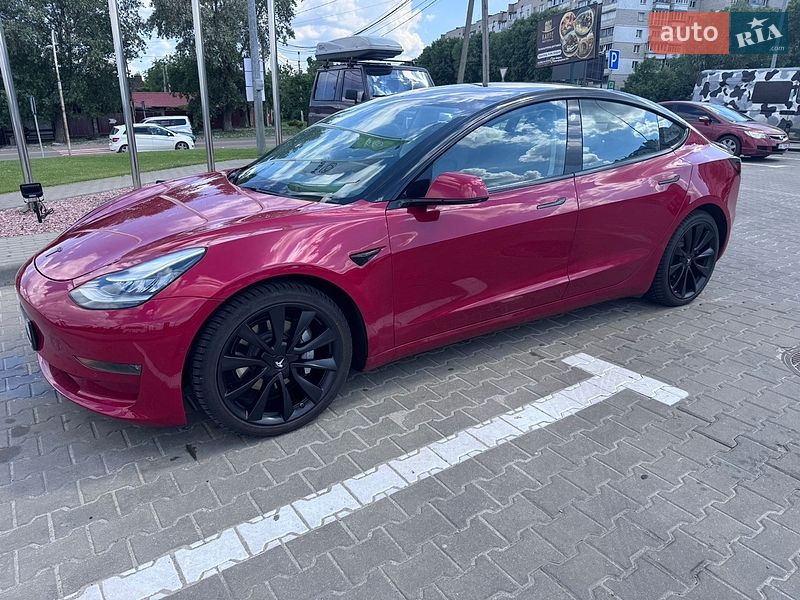 Tesla-8