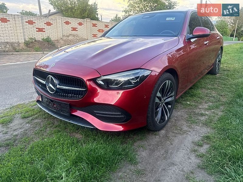 Mercedes-Benz-2