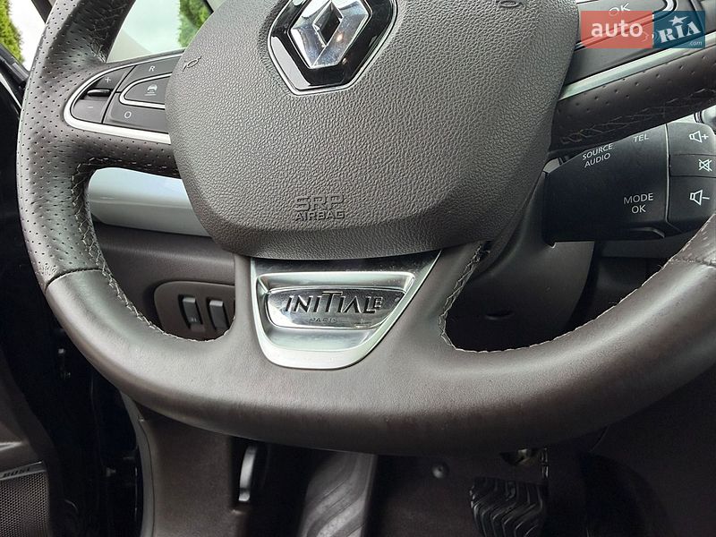 Renault-15