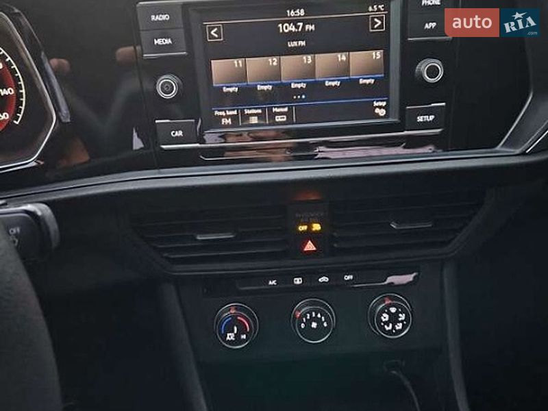 Volkswagen-0