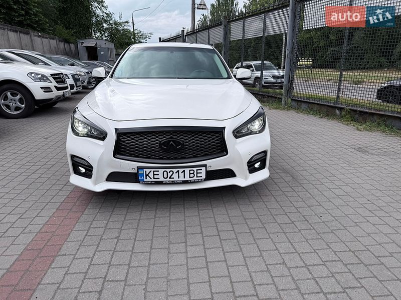 Infiniti-5