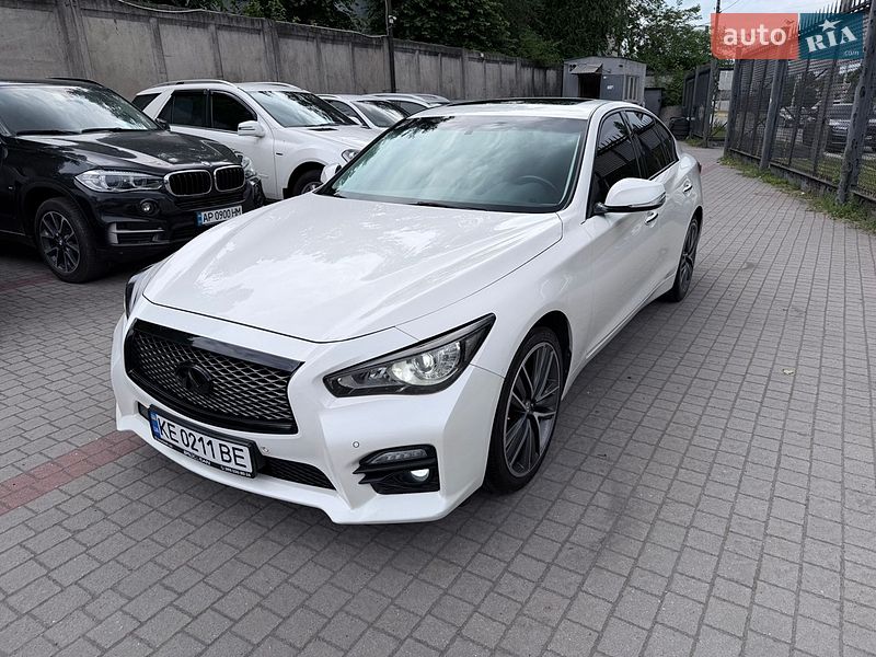 Infiniti-7