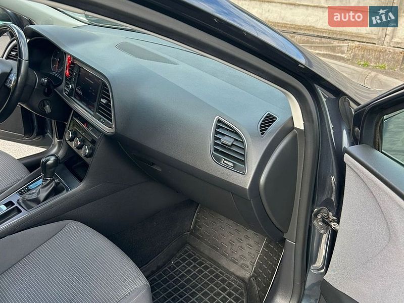 SEAT-25