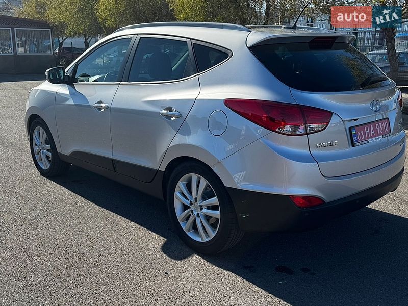 Hyundai-30