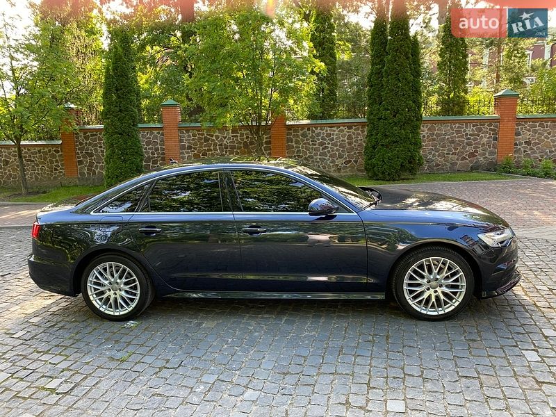 Audi-26