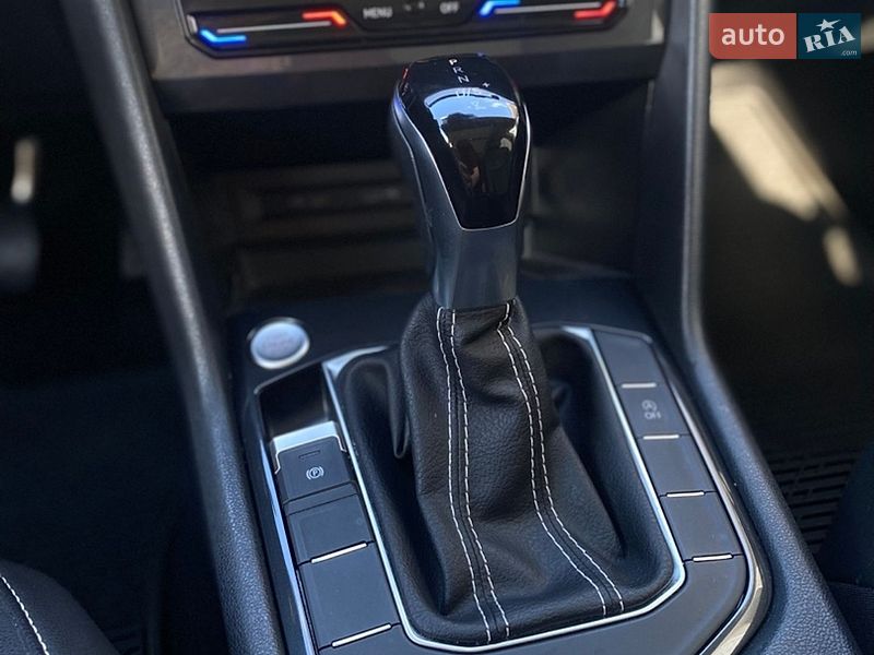Volkswagen-54