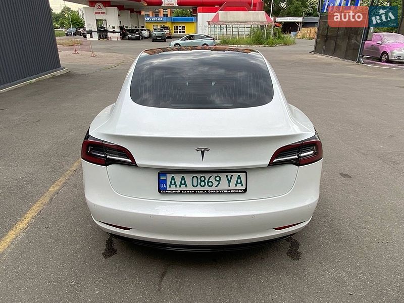 Tesla-5