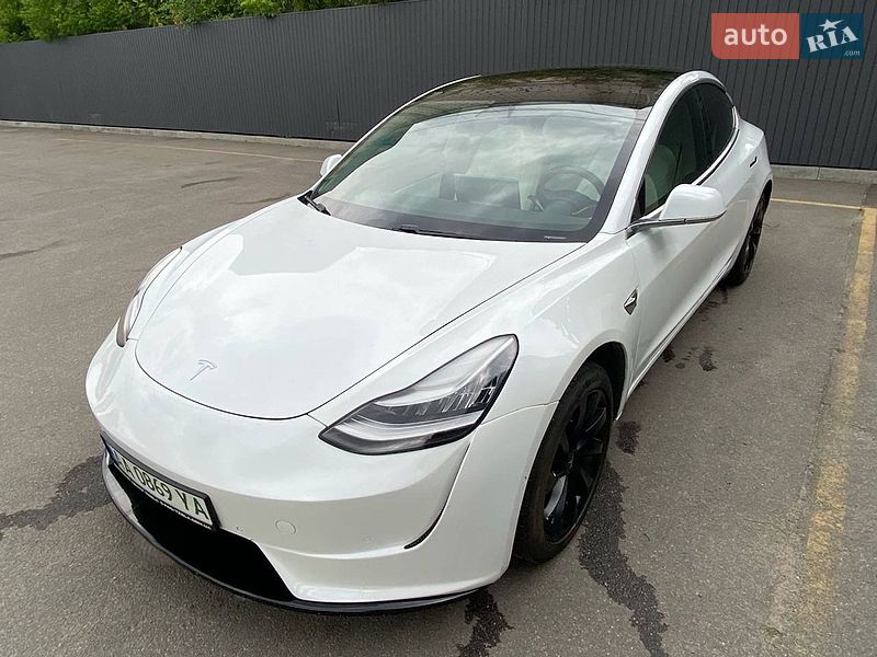Tesla-10