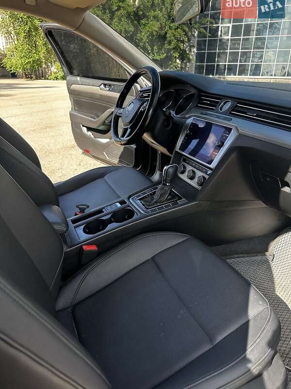 Volkswagen-1