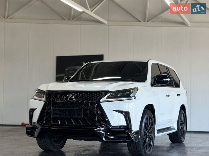 Lexus-10
