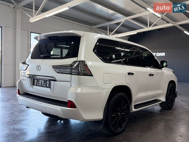 Lexus-3