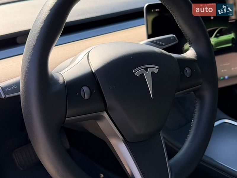 Tesla-14