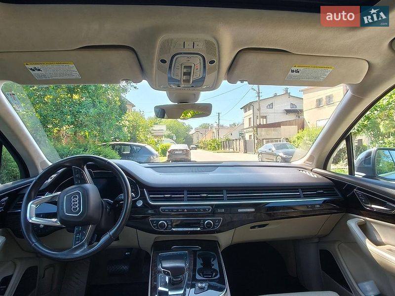 Audi-8