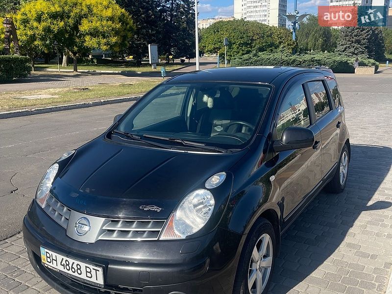 Nissan-3