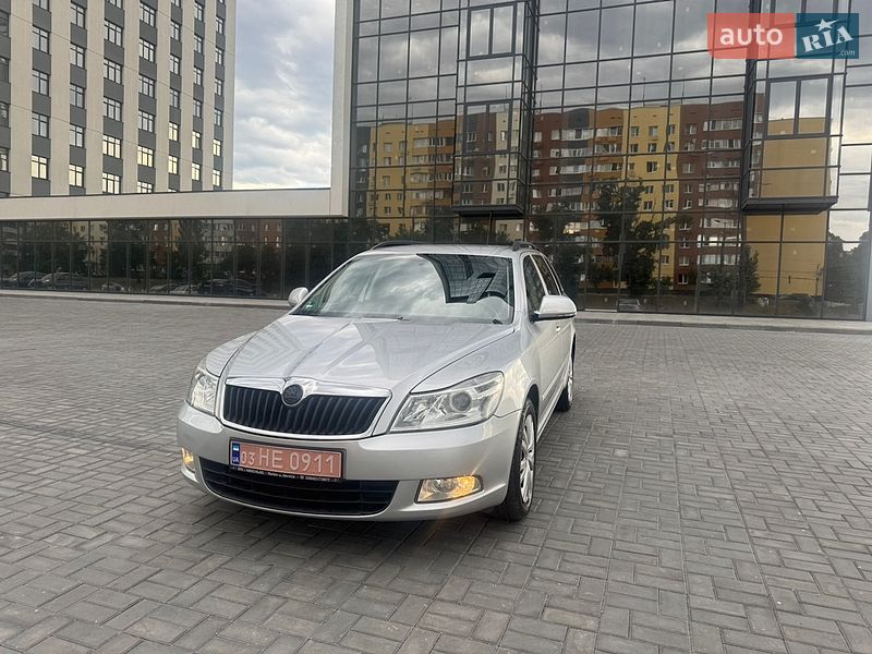 Skoda-28