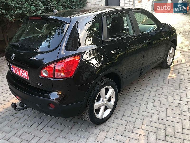 Nissan-7