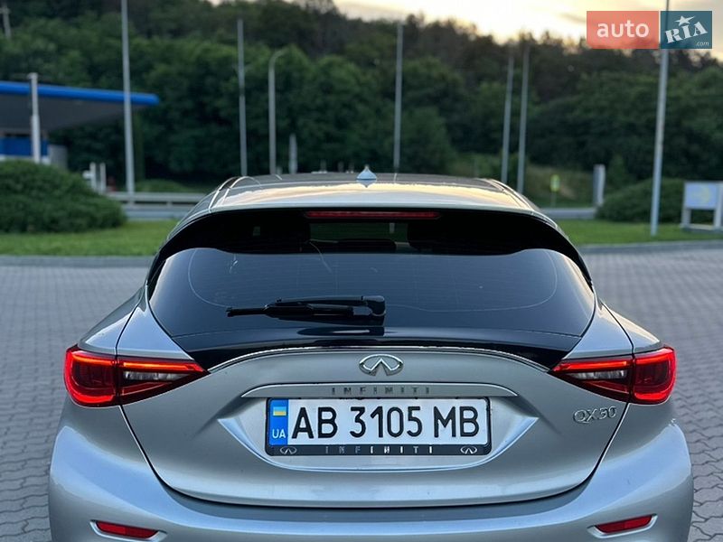 Infiniti-26