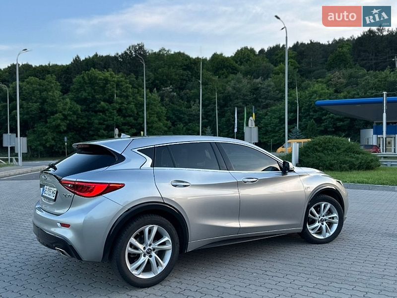 Infiniti-31