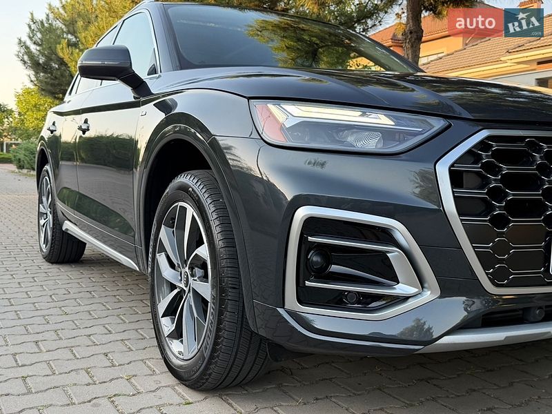 Audi-71