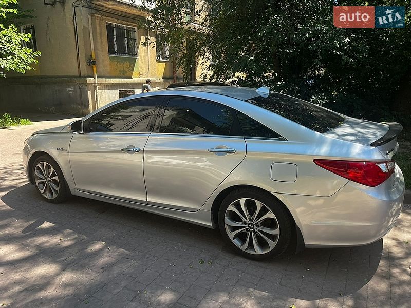 Hyundai-5