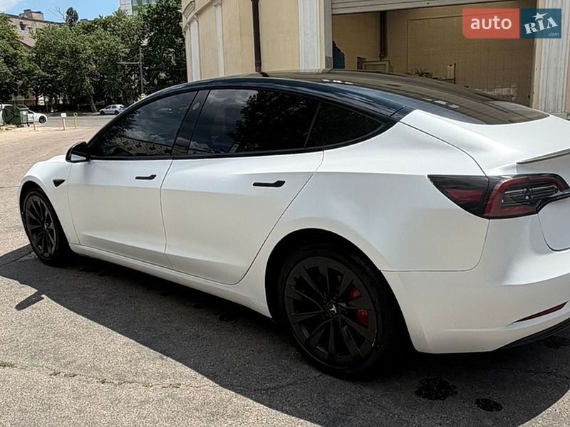 Tesla-6