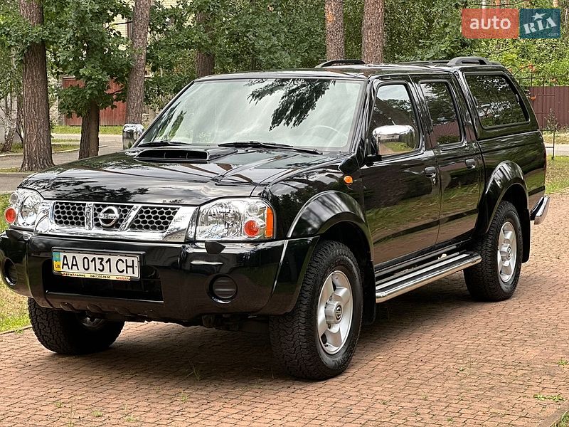 Nissan-102