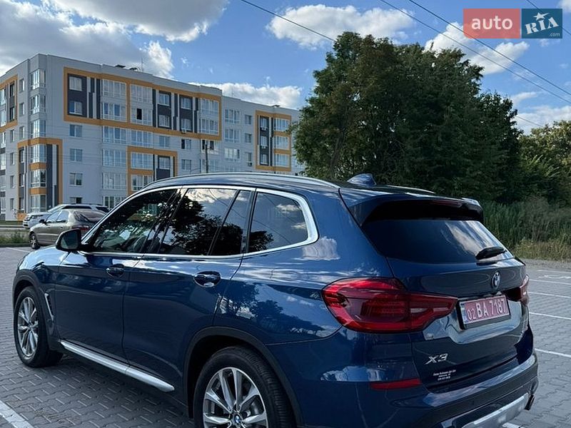 BMW-12