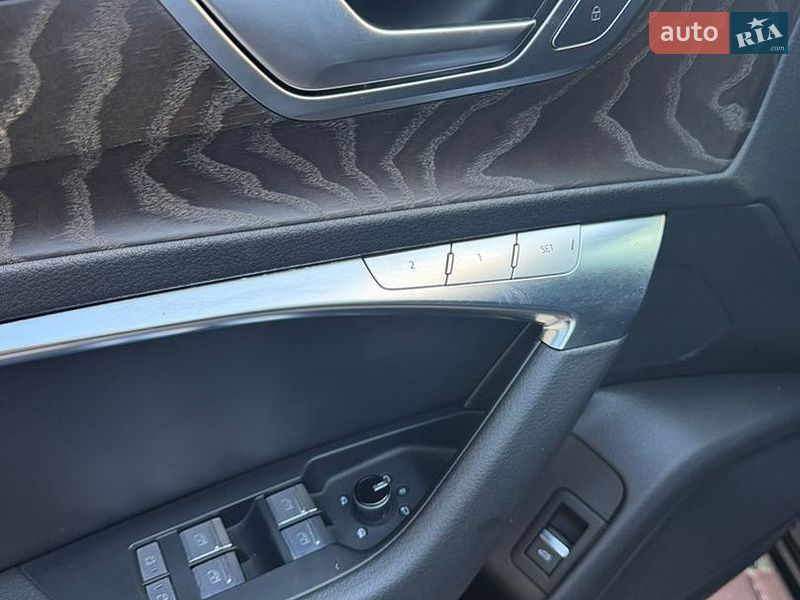 Audi-24