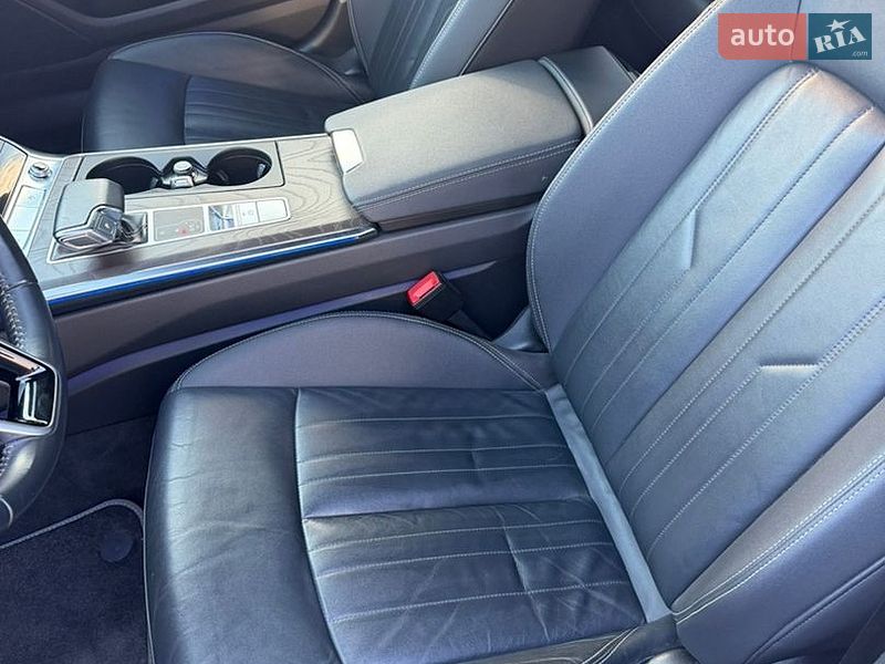 Audi-26