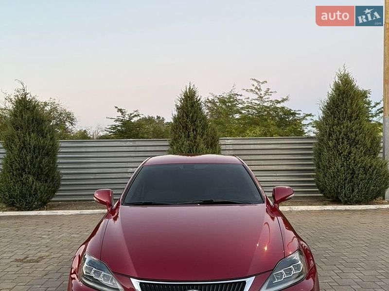 Lexus-0