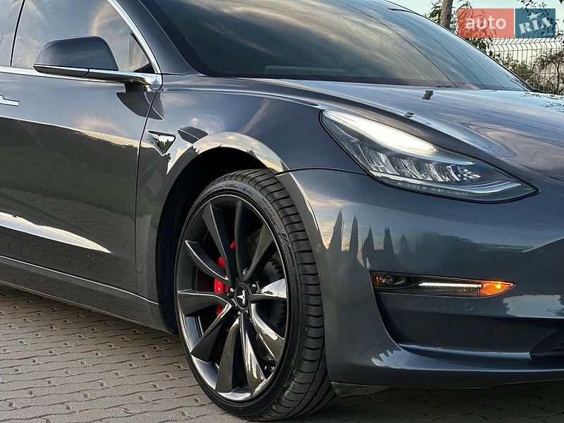 Tesla-9