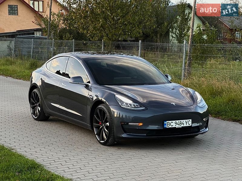 Tesla-1