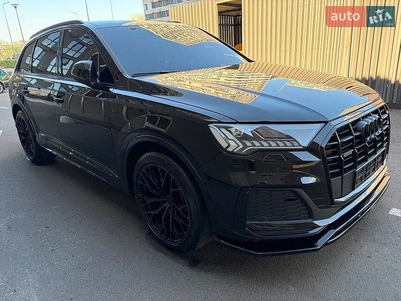 Audi-76