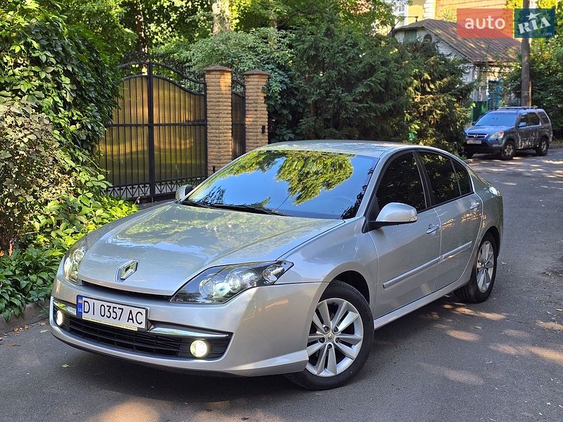 Renault-17