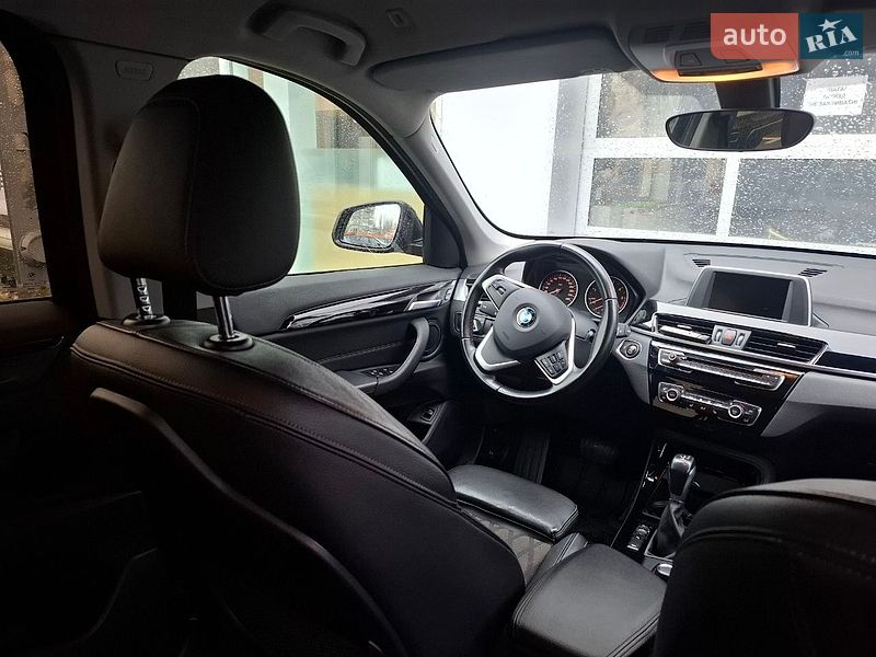 BMW-8