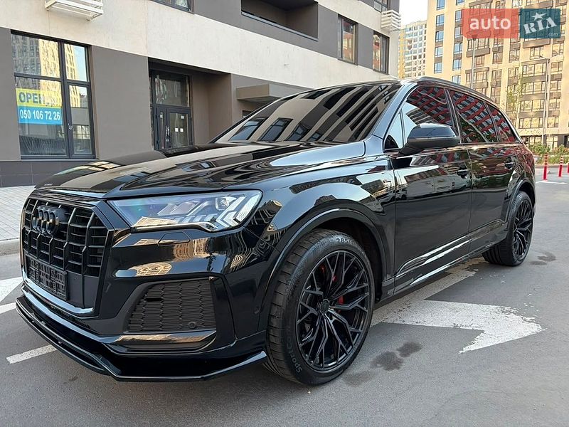 Audi-43