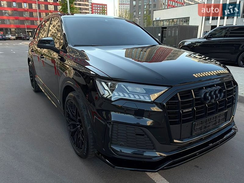Audi-33