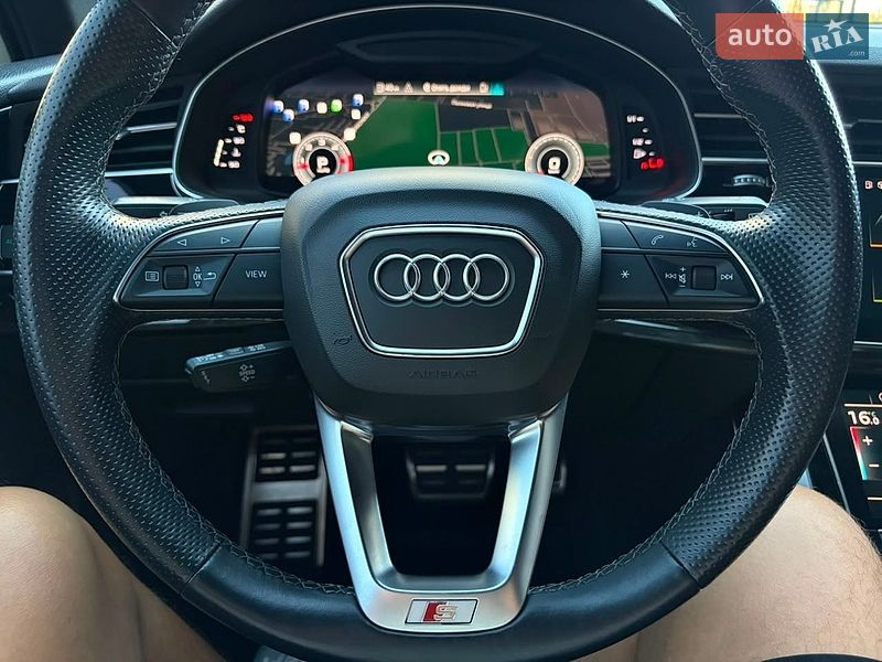 Audi-75