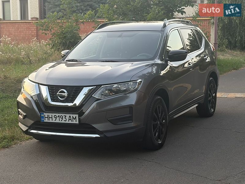 Nissan-0