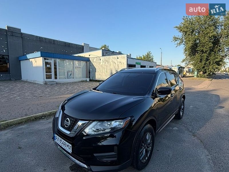 Nissan-4