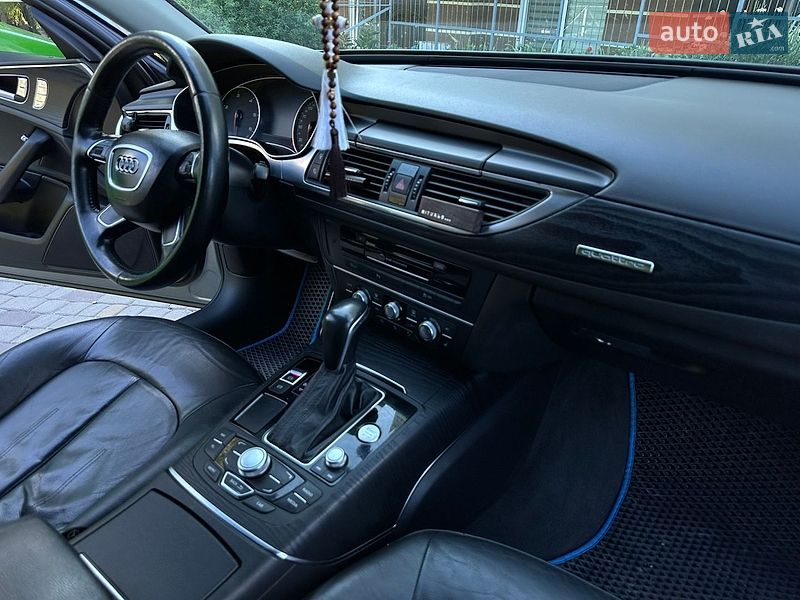 Audi-5